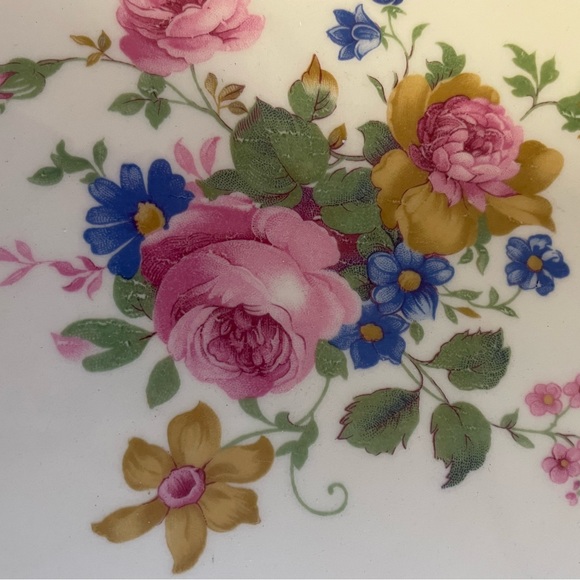 Vintage Edwin Knowles Set of 2 Dinner Plates - Picture 4 of 5